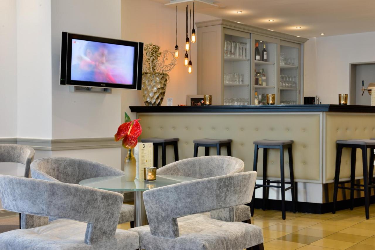 Готель Celler Hof Екстер'єр фото