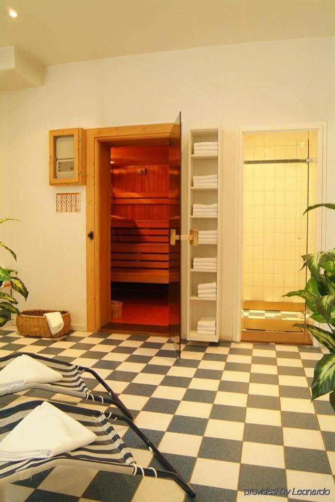 Готель Celler Hof Екстер'єр фото